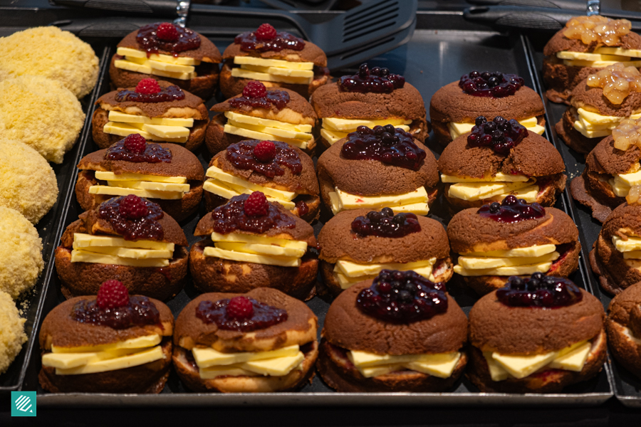 Standard Bun in Singapore