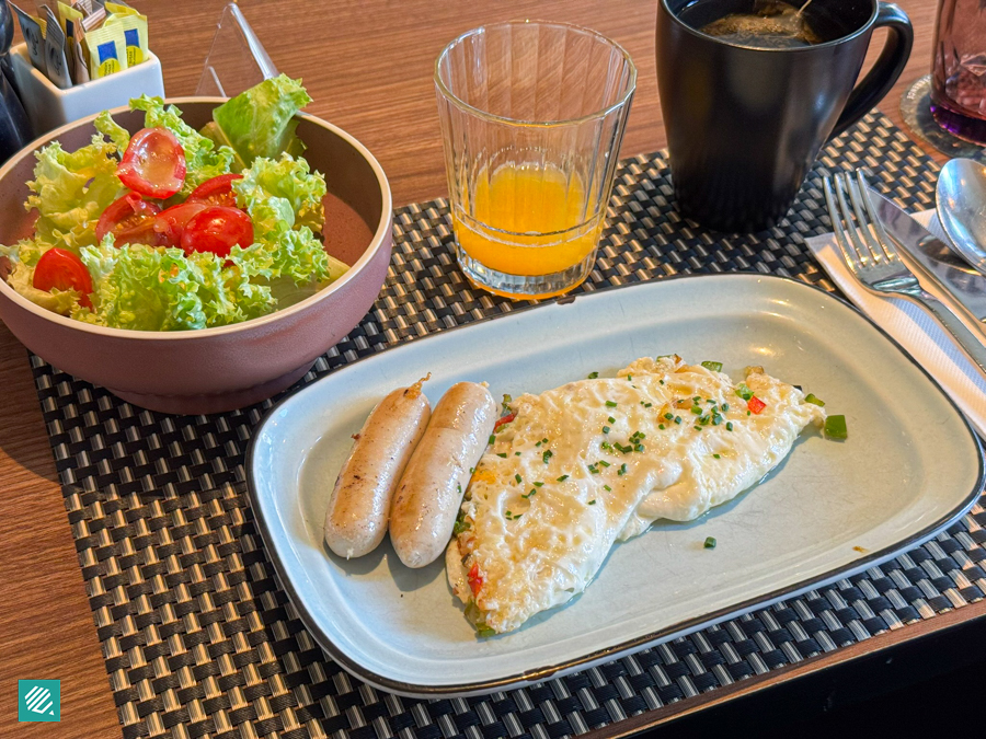 Buffet breakfast at Baba Chews