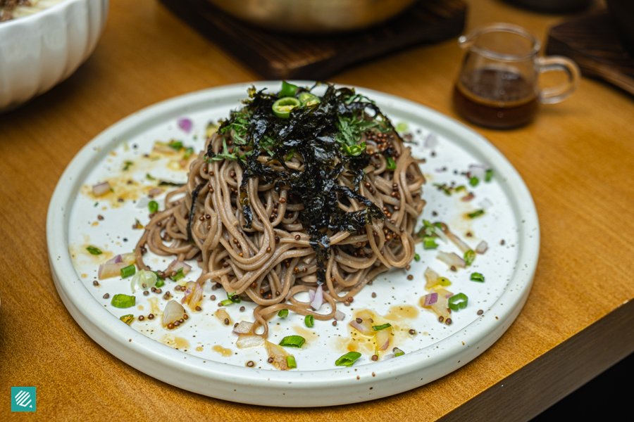 Deulgireum Makguksu a.k.a perilla oil noodles