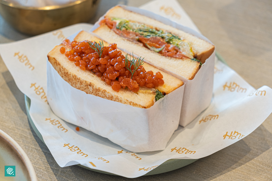 Siracha Salmon Sando