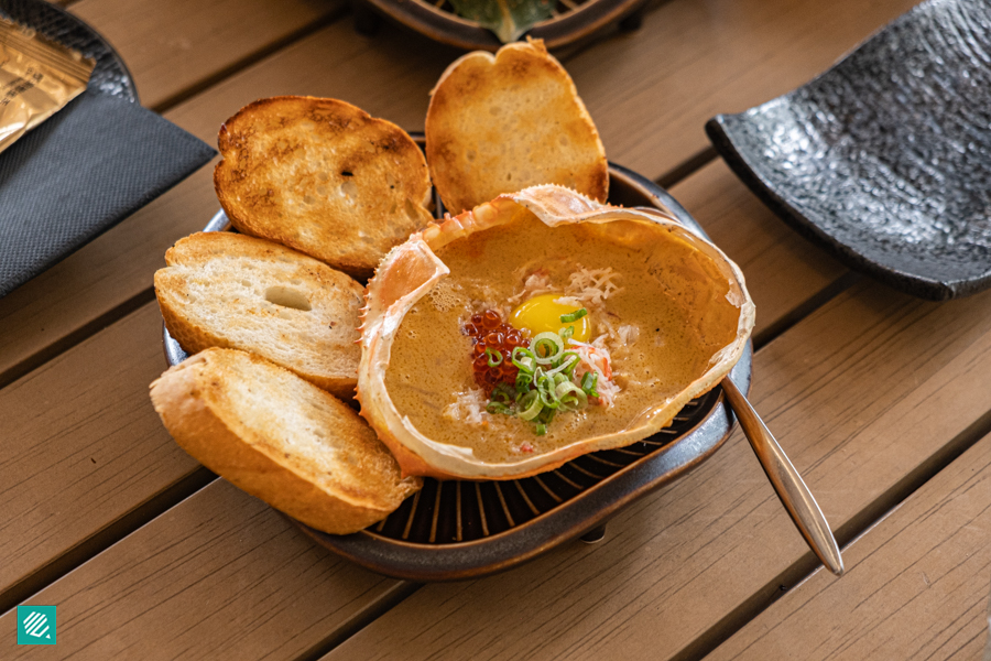 Kani Koura Yaki with Mini Baguette