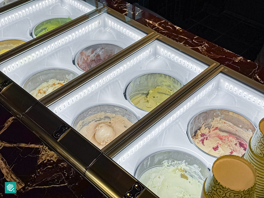 Gelato and sorbet in Mondo 