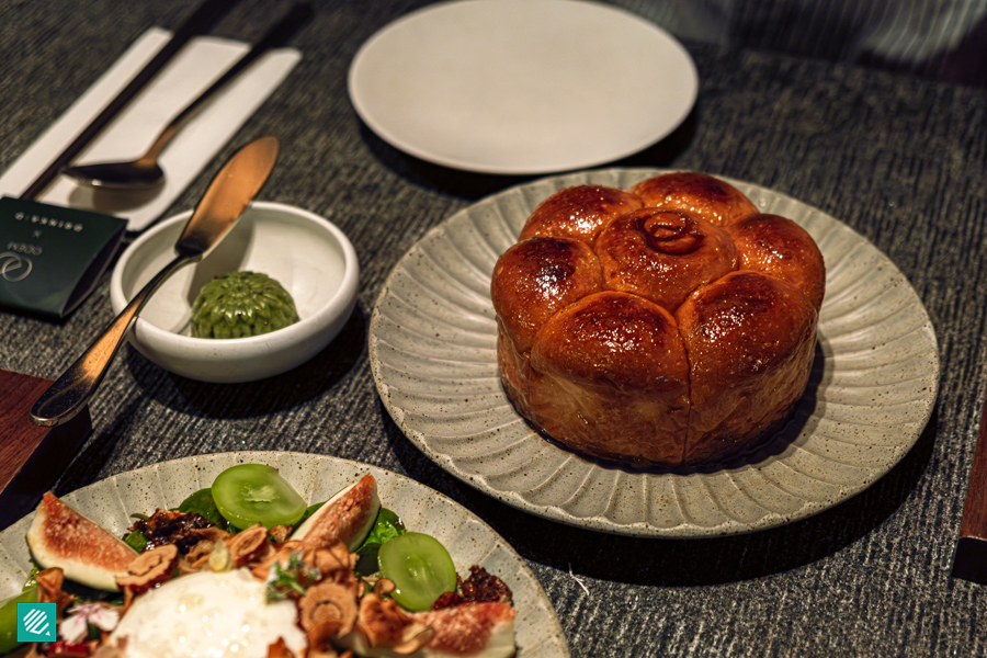  Brioche & Gamtae Seaweed Butter 