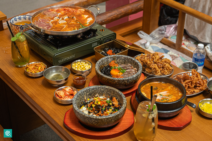 Kimchi Mama Bugis Menu