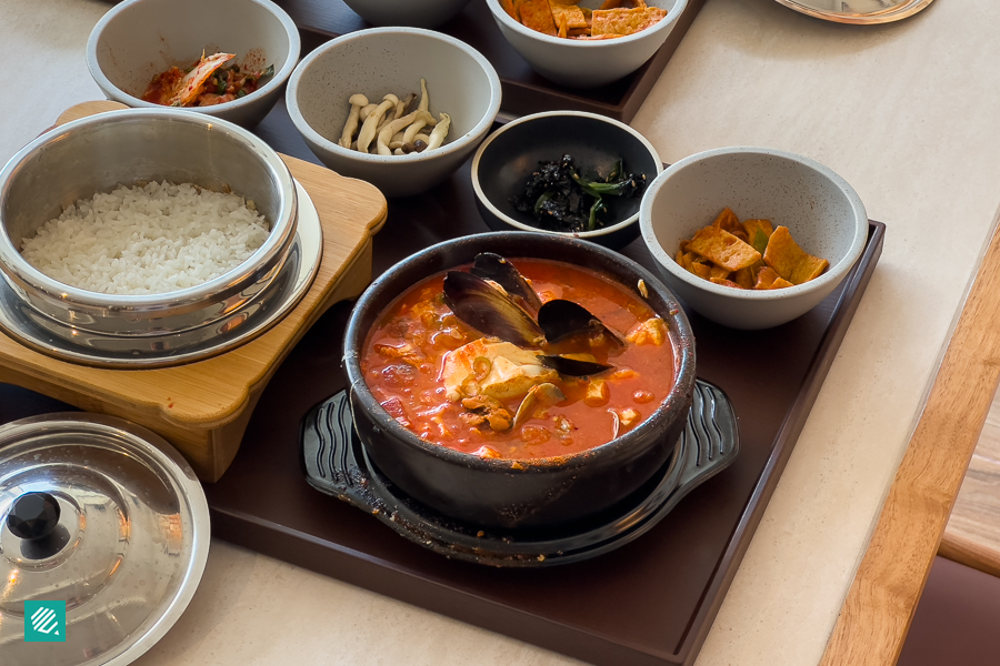 Seafood & Clam Soft Tofu Stew Wonderful Bapsang Suntec