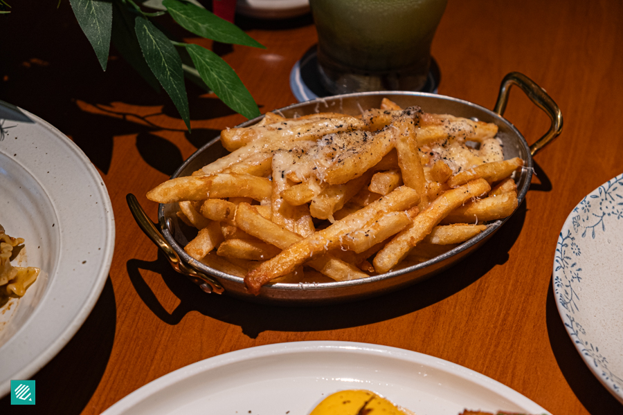 Cacio e Pepe fries