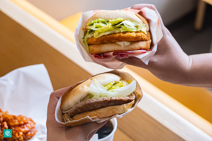 Lotteria Singapore signatures Ria's Bulgogi and Ria's Shrimp Burger