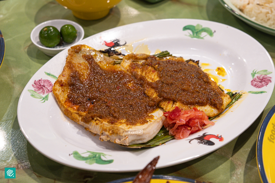 BBQ Sambal Stingray with White Rice from Boon Tat Seafood