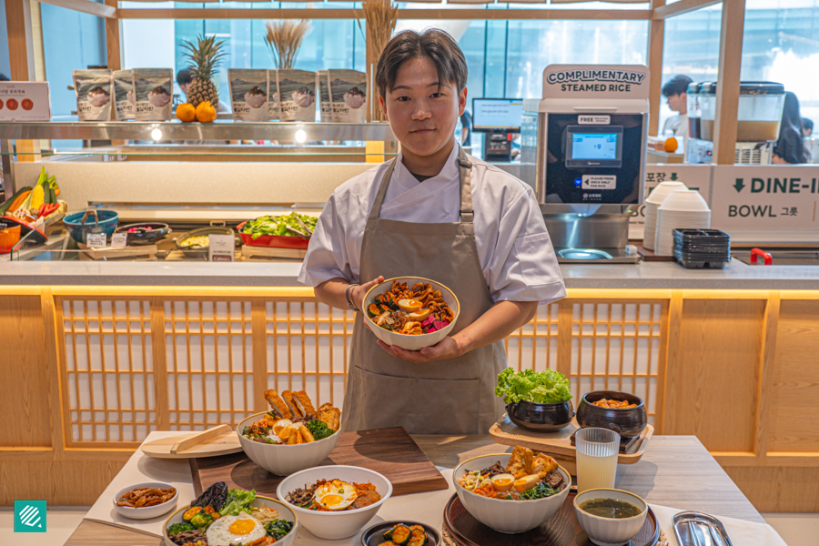 Chef Min Yohan of Bibim Deli who was on Culinary Class Wars