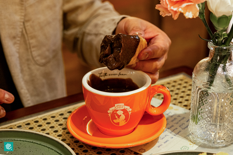 Mary Grace Cafe Cheese Roll in Singapore