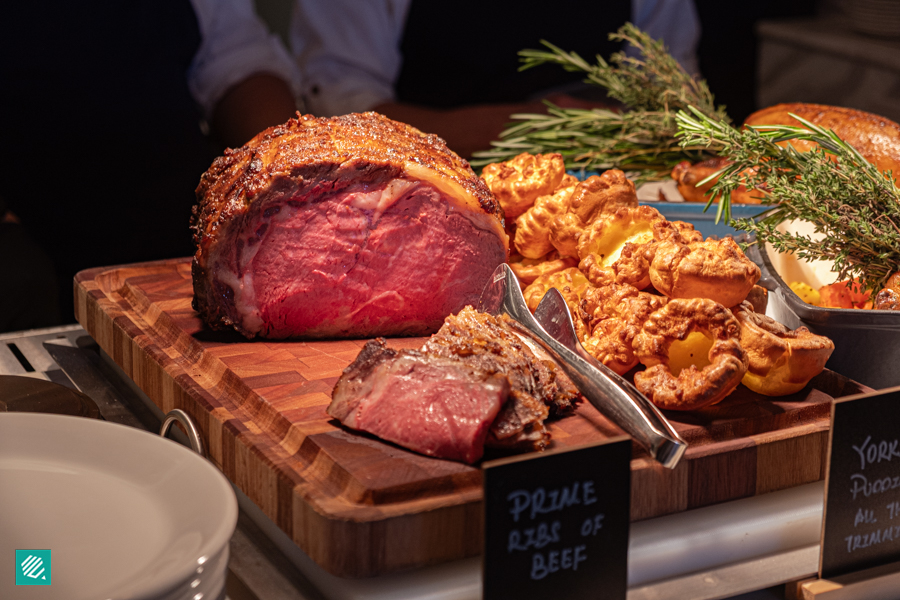 Prime Rib at The Governor's Table