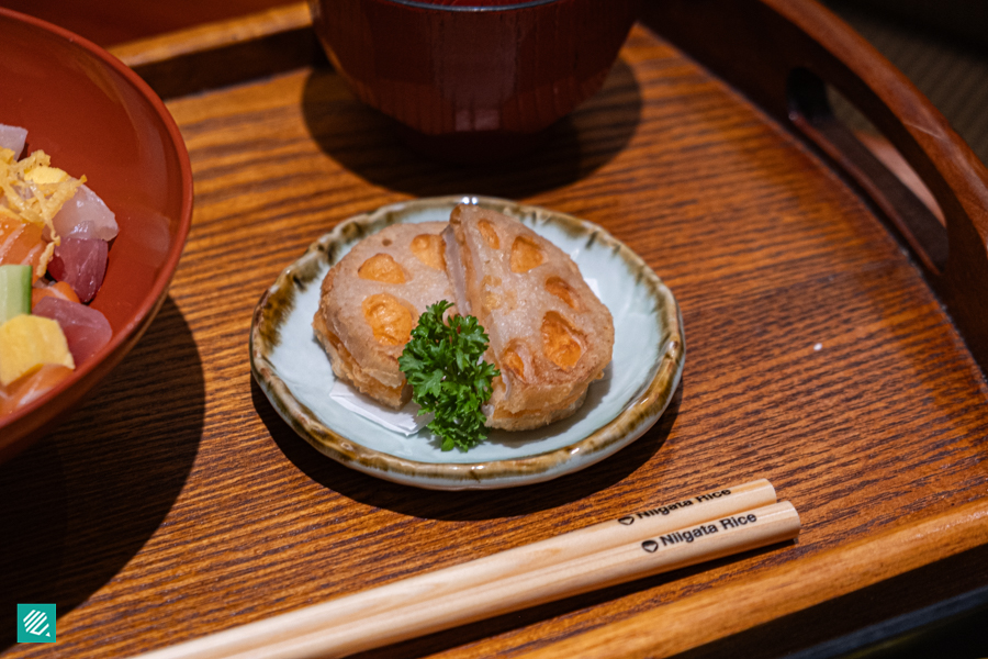 Oguchi lotus from Niigata Prefecture