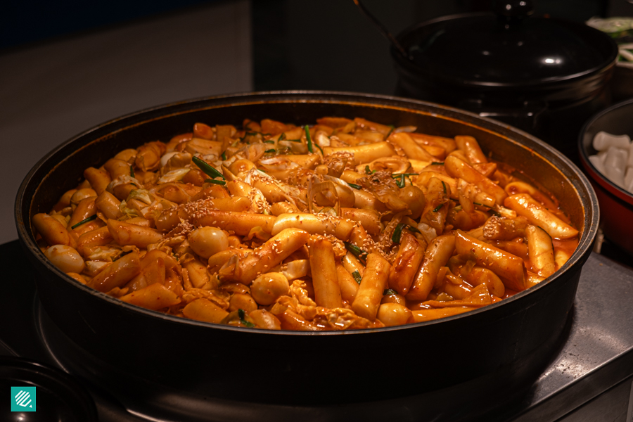 Tteokbokki at Seoulful Feast Korean buffet at Shangri-La Singapore