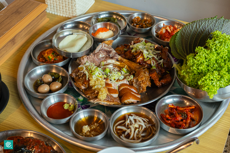 Authentic jokbal in Singapore