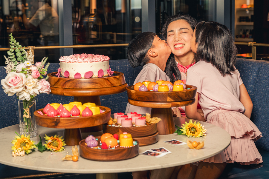 Mother's Day buffet at Pullman Singapore