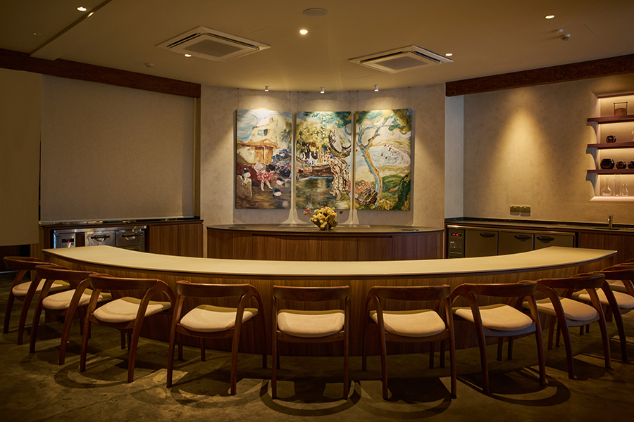 ASIN Interior