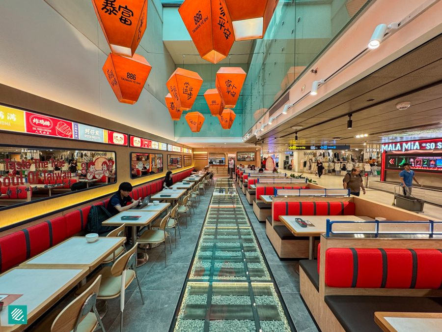 886 Taiwan Ye Shi Changi Airport Terminal 3