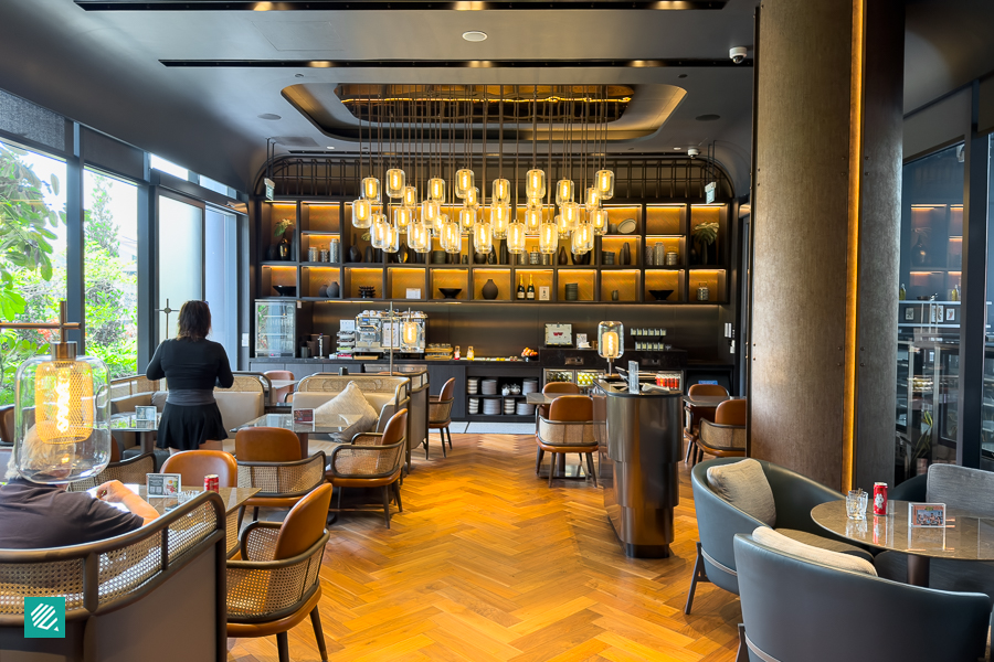 Executive Lounge at Pullman Singapore Hill St