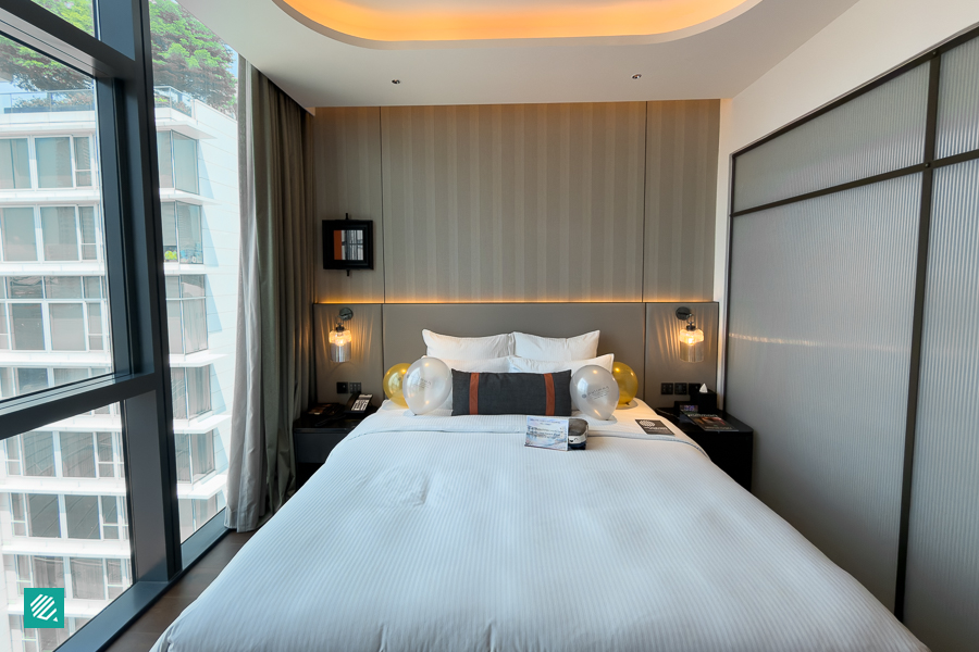 King Bed Executive Room - Pullman Singapore Hill Street