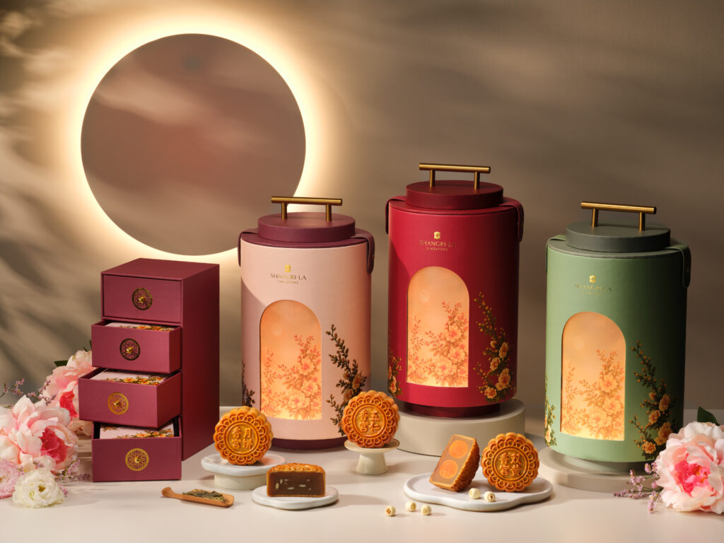 Shangri-La Singapore mooncake