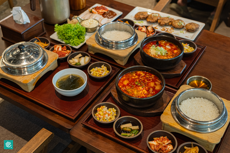 Soondubu jjigae sets at Seoul Tofu Woodleigh Mall