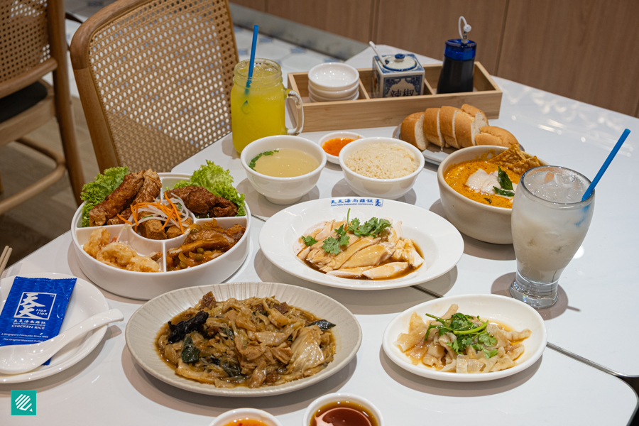 Tian Tian Chicken Rice Jewel menu